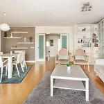 Cidadela Deluxe 2br With Pool And Sea View Apartamento