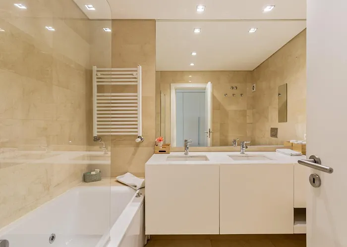Cidadela Deluxe 2br With Pool And Sea View