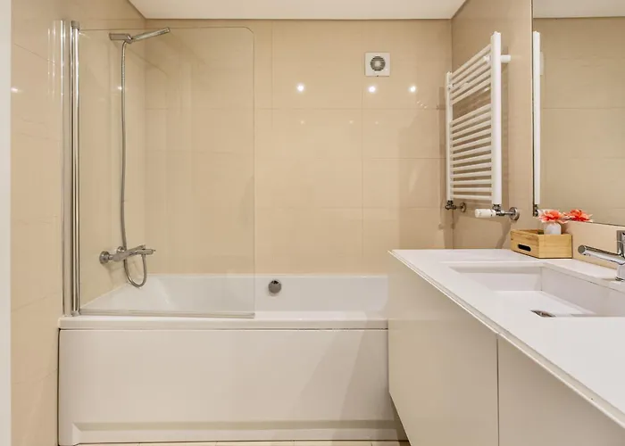 Apartment Cidadela Deluxe 2br With Pool And Sea View *
