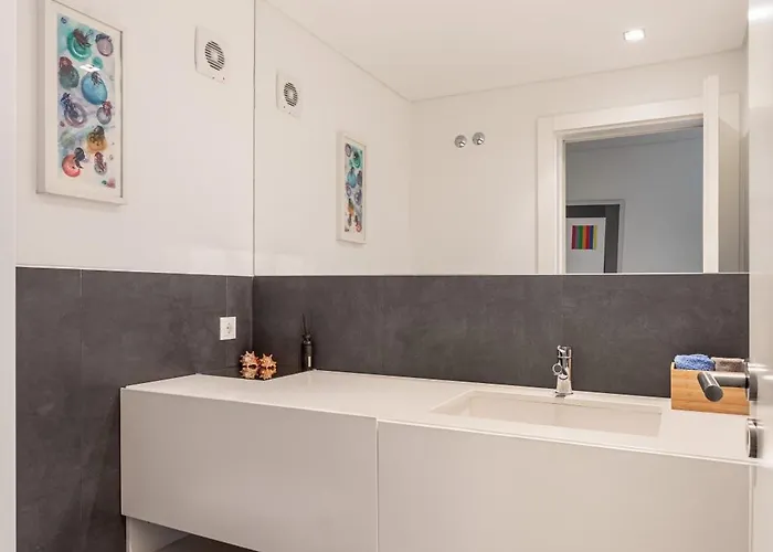 Cidadela Deluxe 2br With Pool And Sea View